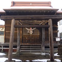 鳥居と社殿