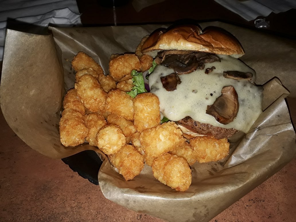 BUFFALO WILD WINGS, West Valley City Photos & Restaurant Reviews