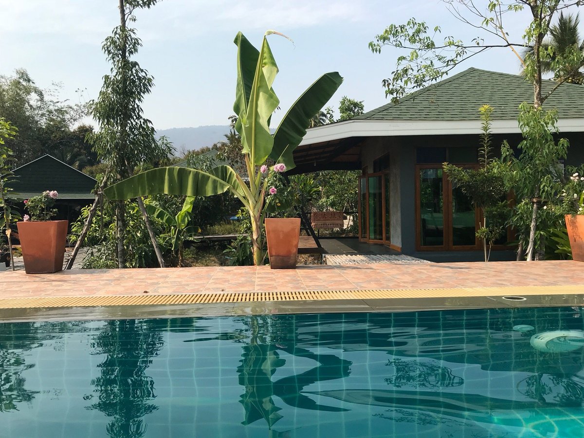 Nok Chan Mee Na - Prices & Campground Reviews (chom Thong, Thailand)