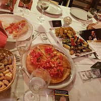 Geschlossene Gesellschaft bei Stefano