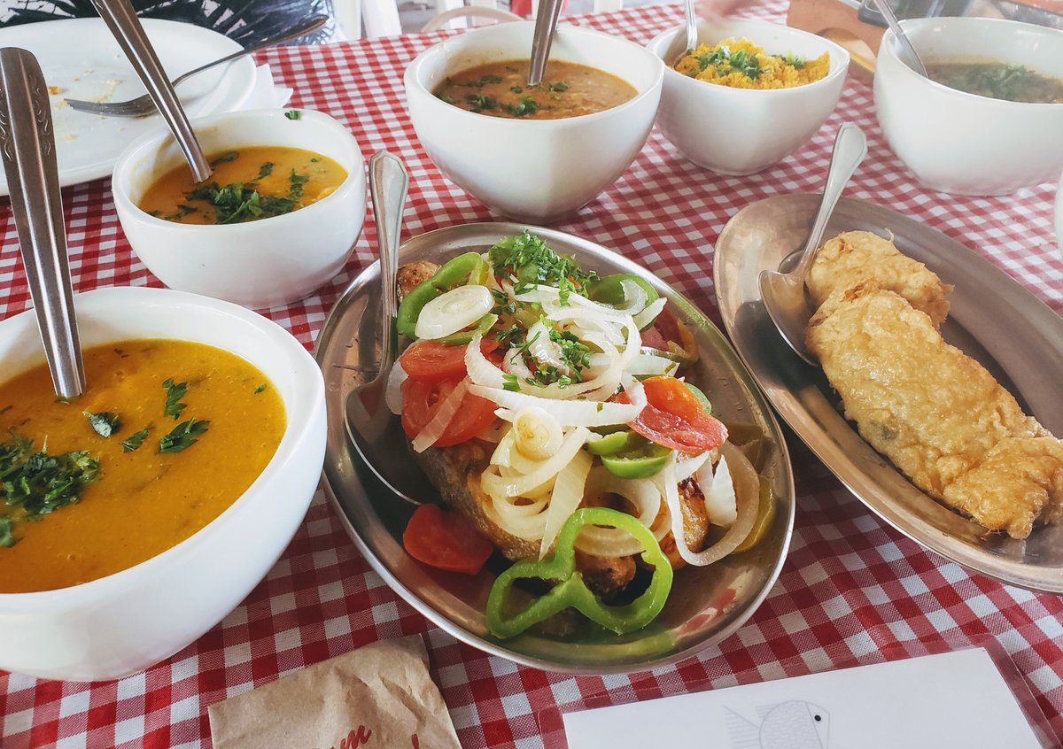 TIA PALMIRA, Rio de Janeiro - Barra de Guaratiba - Comentários de  Restaurantes, Fotos & Número de Telefone