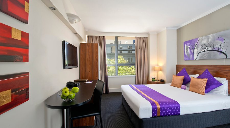 Standard Queen Room