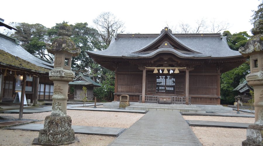 松江神社の本殿