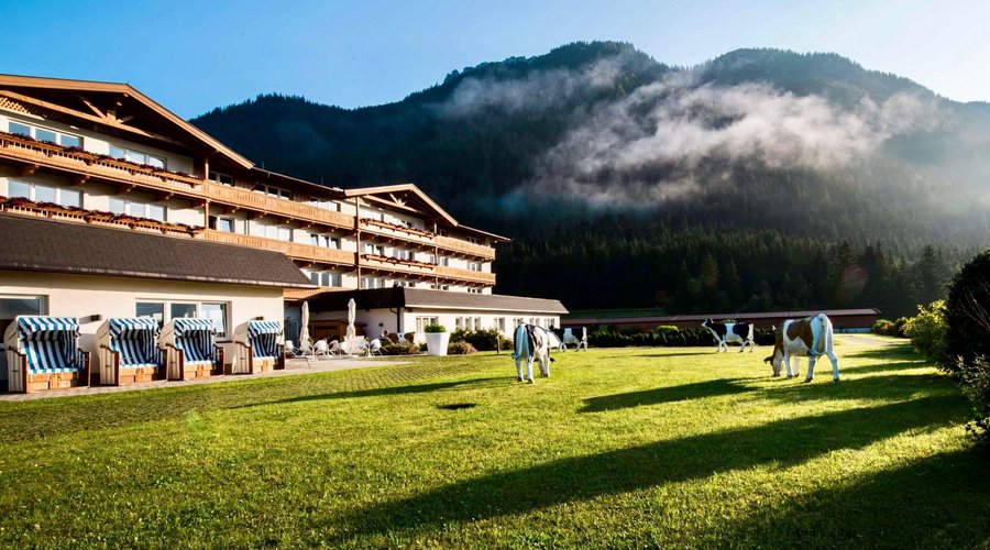 Außenansicht KUHOTEL by Rilano
