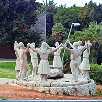 Monument a la Sardana
