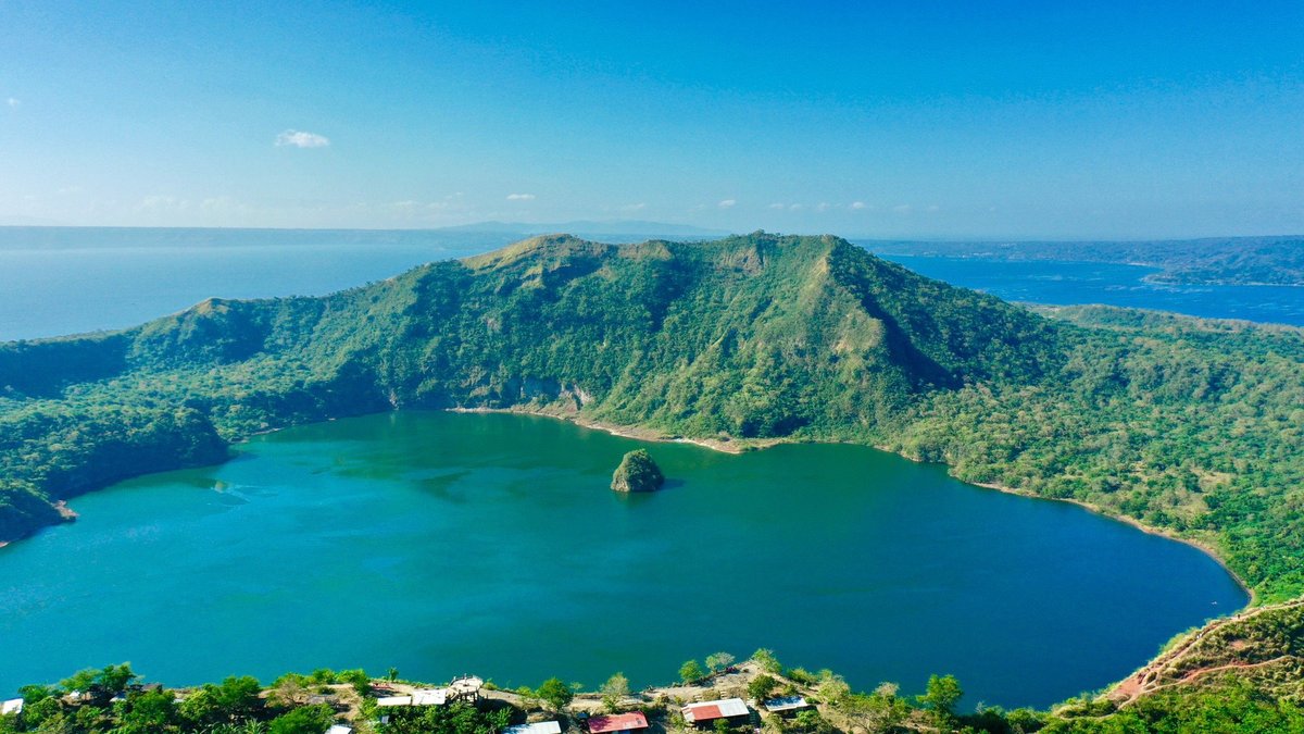 Taal Volcano And Lake