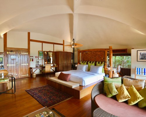 Uga Chena Huts