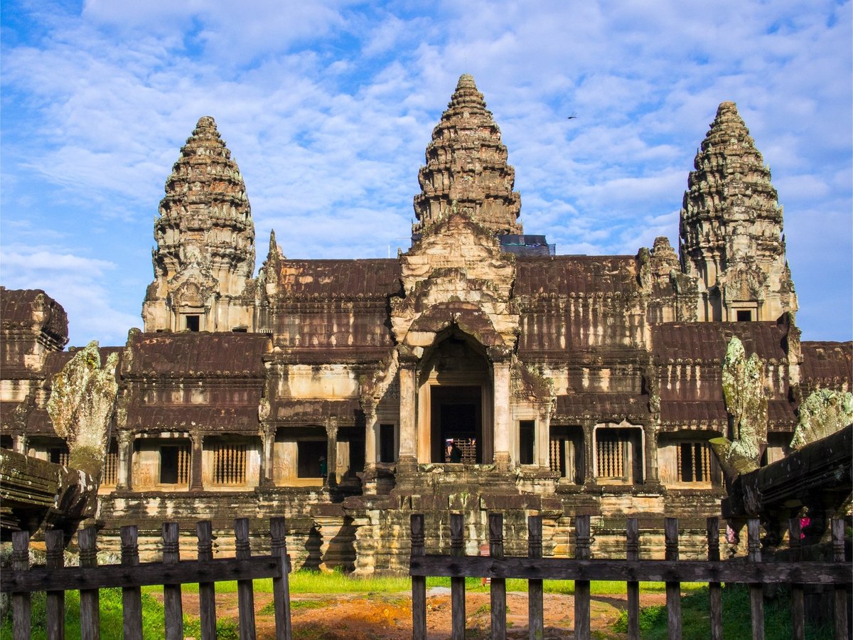 Angkor & Siem Reap English Speaking Tour Guide - All You Need to Know ...