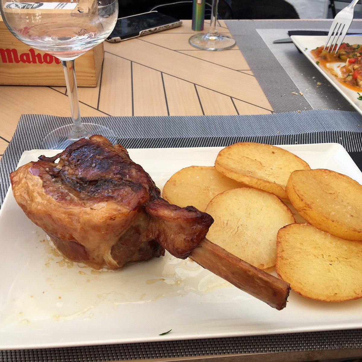 Esencias De Espana Alpedrete Restaurant Reviews Photos And Phone Number Tripadvisor