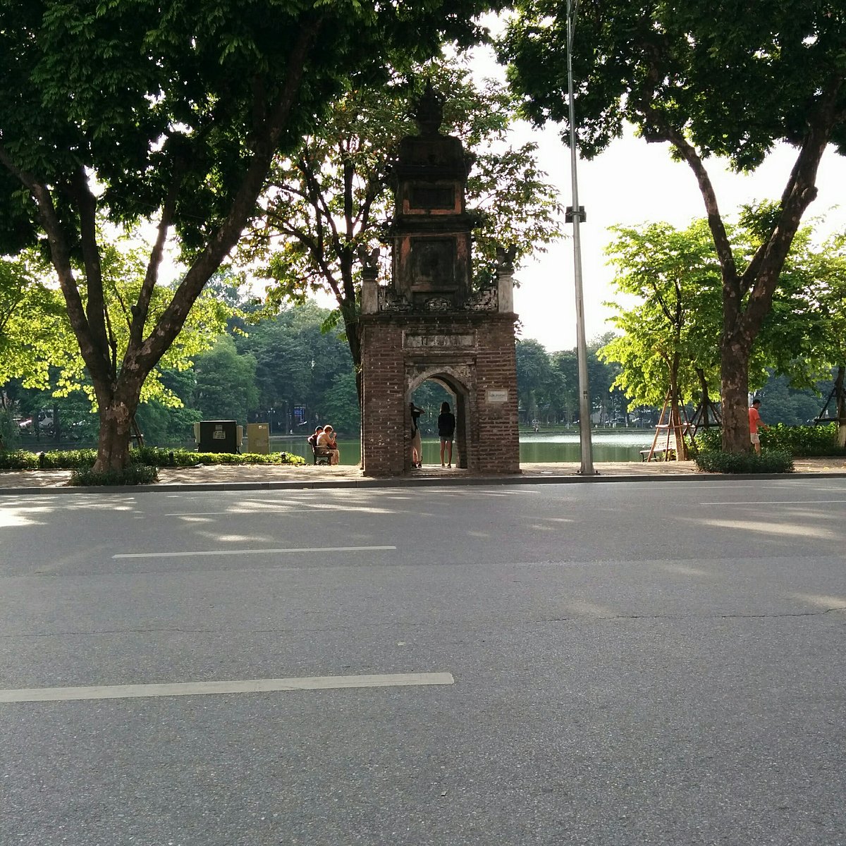 Башня ханой. Флаговая башня в Ханой.