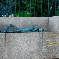 Memorial de la Deportation de L'Internement et de la Resistance. Почтить память граждан Марселя.