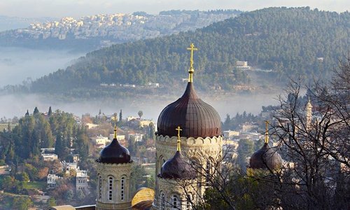 After that, we are going to visit Ein Kerem starting the church of the visitation continuing to Church of Saint John the Baptist.