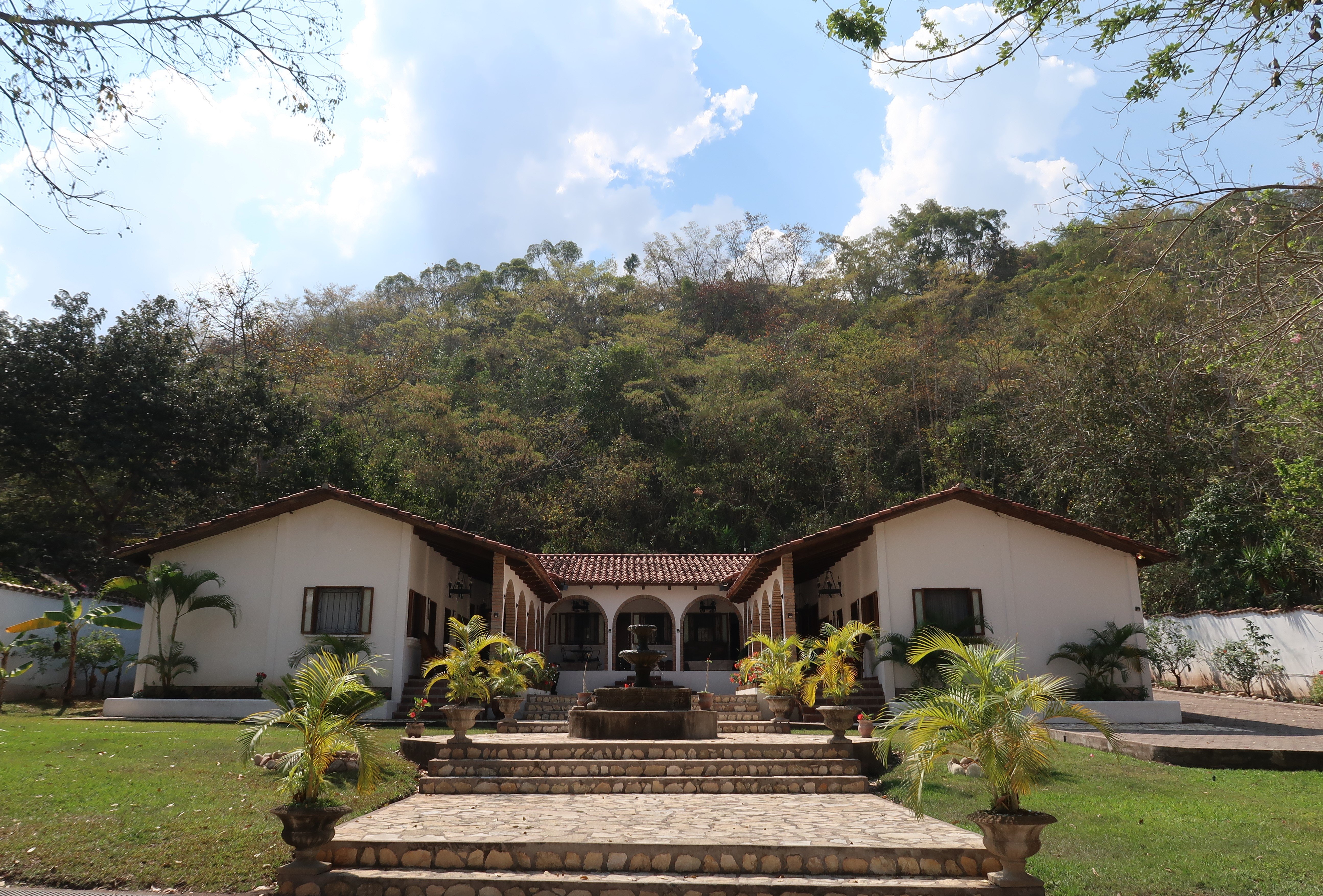 HACIENDA LA ESPERANZA (AU$66): 2021 Prices & Reviews (Copan Ruinas ...