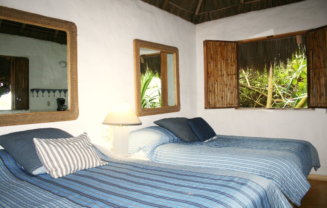 Junto al Rio Beachfront Hotel Sayulita by null