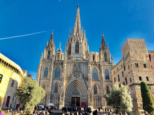 40+ Must Visit Landmarks In Barcelona Spain - The Geographical Cure