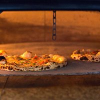 Kangoo's Pizz