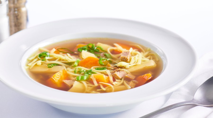 Beef broth with meat, noodles & vegetables