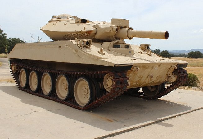 Sheridan M551 tank image