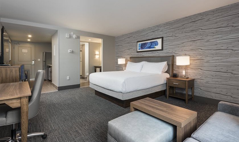 King Studio Suite