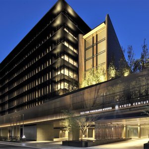 Hotel Exterior / ホテル外観