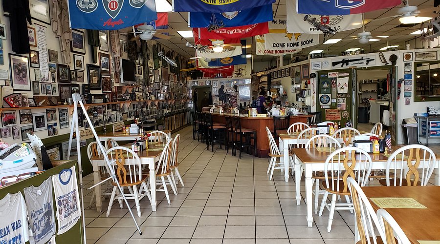 Veterans Cafe&Grille