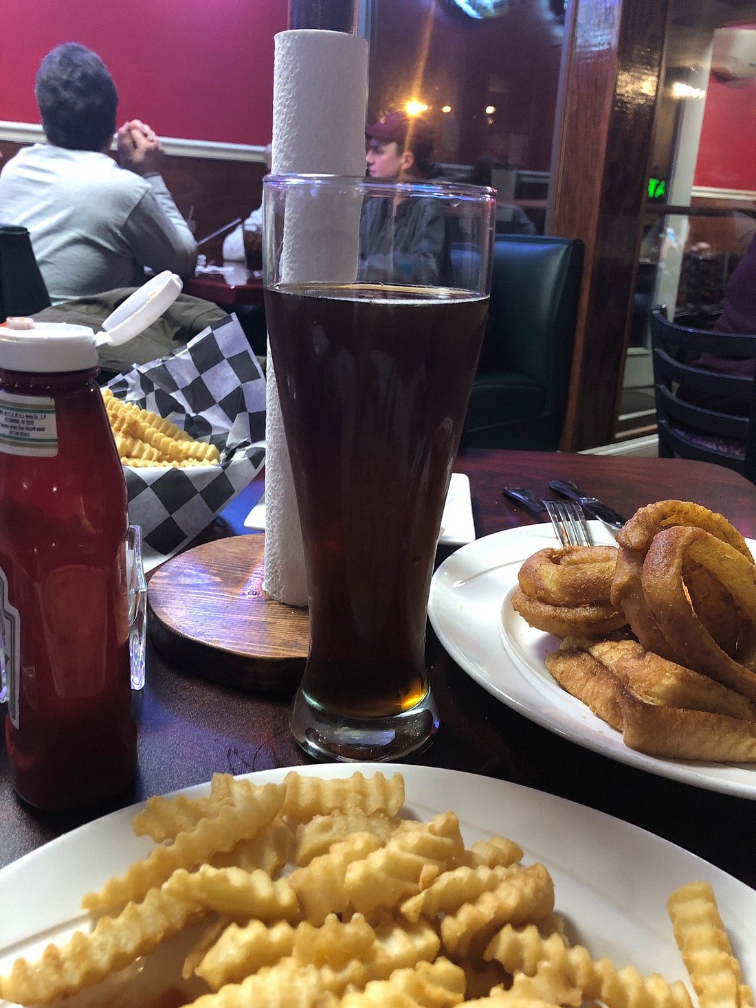 TRACKSIDE BAR & GRILL, Mount Vernon Restaurant Reviews, Photos