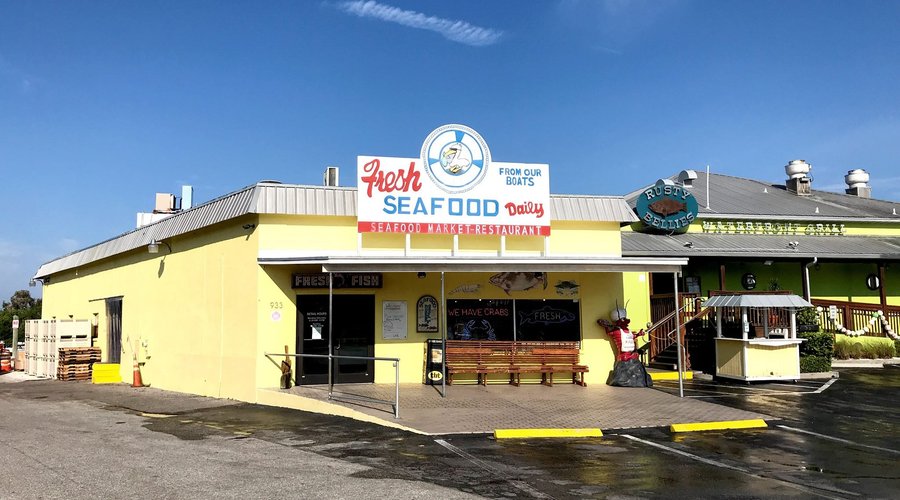 Pelican Point Seafood of Tarpon Springs