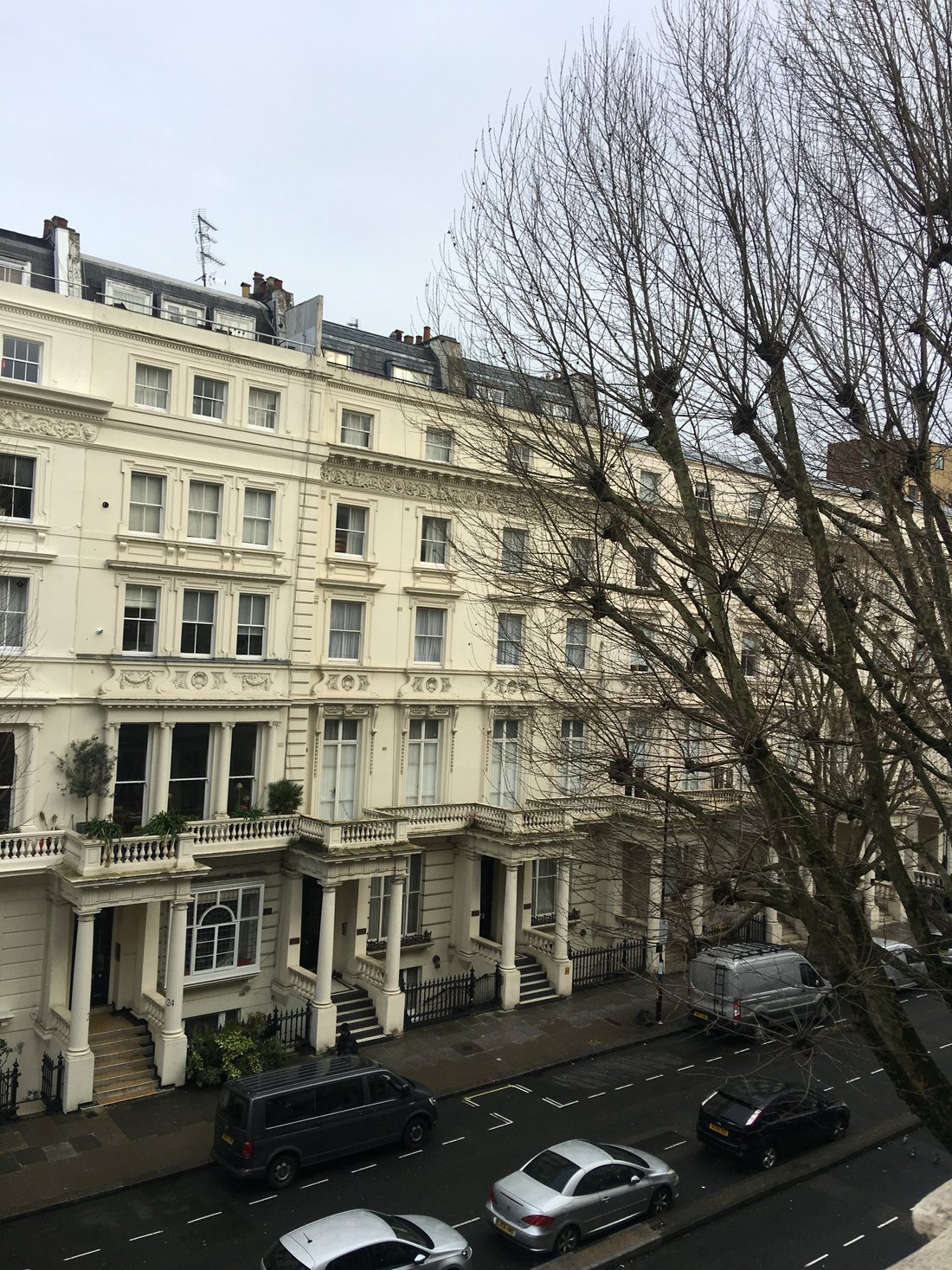 THE DOME HYDE PARK - Condominium Reviews (London, England)