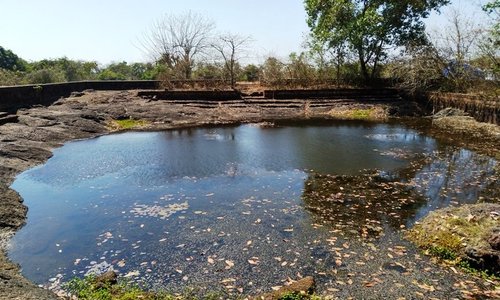 Another view of Theerthakulam