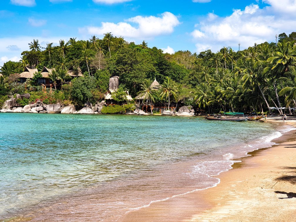 Koh Tao Sairee Beach: The Ultimate Guide to Paradise