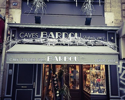 The best shopping in Paris: 10 traditional shops where you can buy a piece  of history