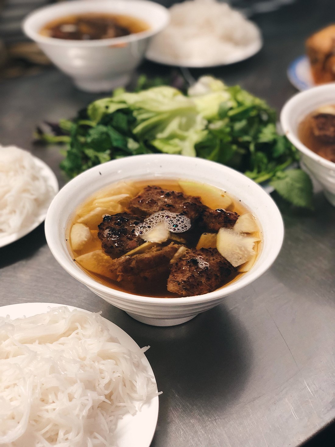 Bun Cha Huong Lien, Ханой - фото ресторана - Tripadvisor