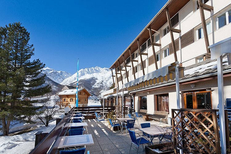 Hotel Club Mmv Serre Chevalier L Alpazur Prices Reviews Le Monetier Les Bains France Tripadvisor