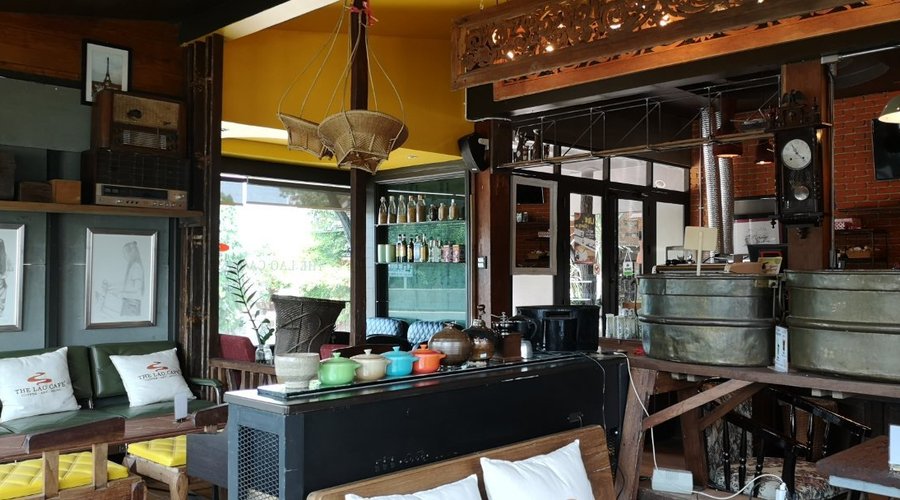 The Lao Cafe & Resort