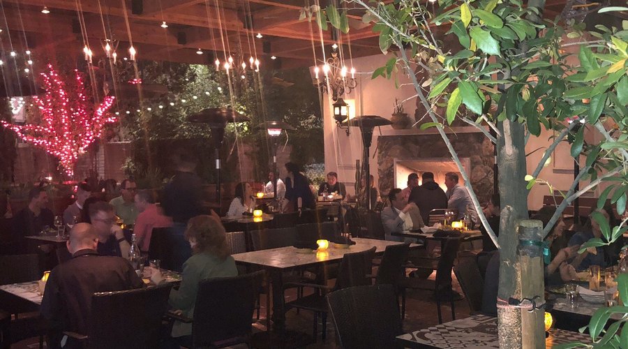 Ladera Taverna y Cocina