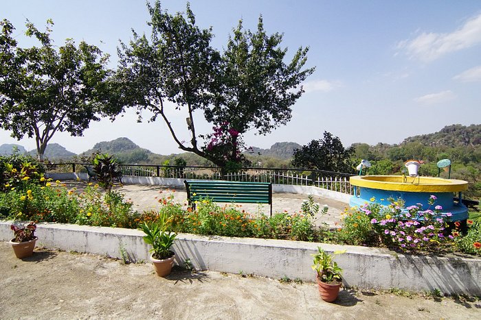 mp tourism cottages in pachmarhi