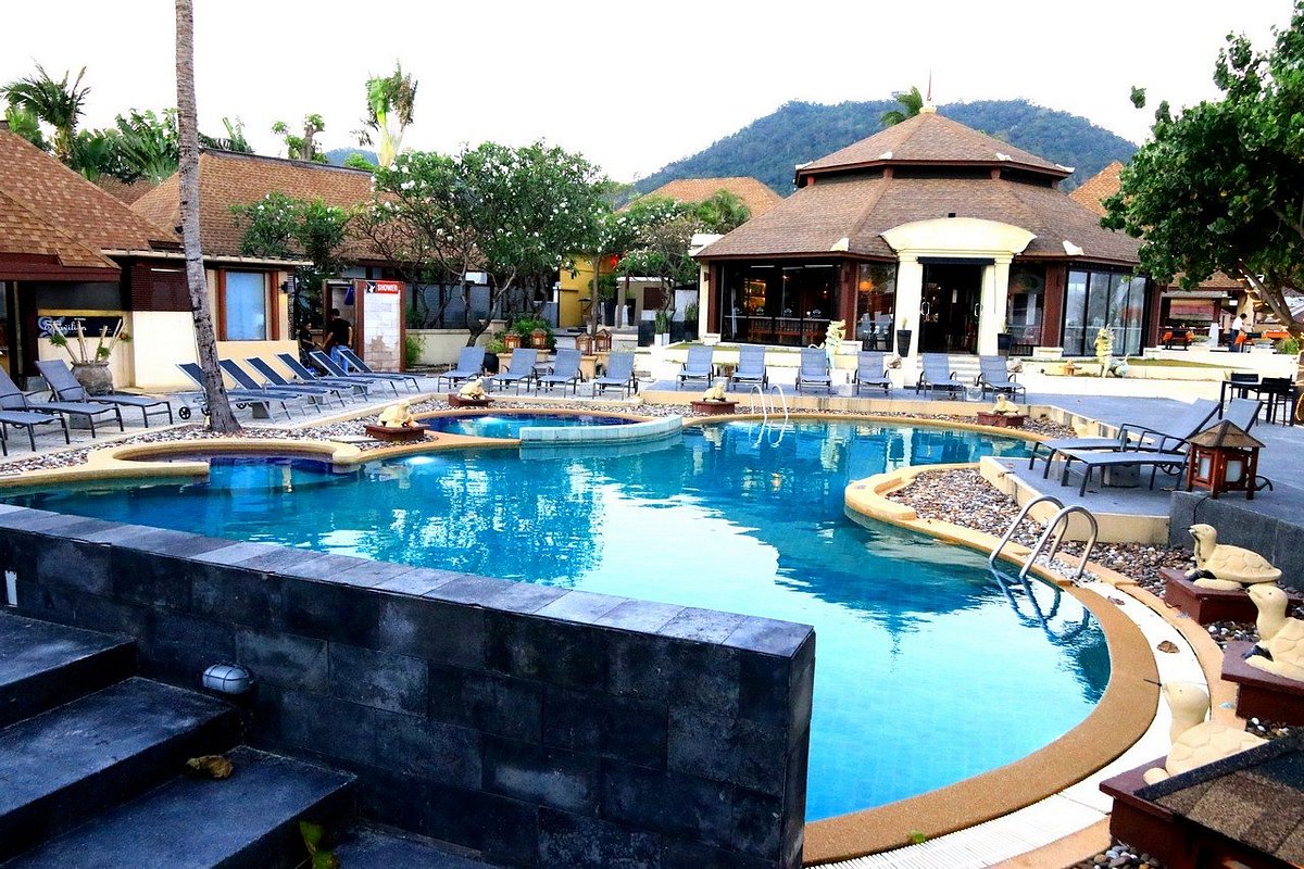 Pavilion Samui Villas &amp; Resort โรงแรมใน มะเร็ต