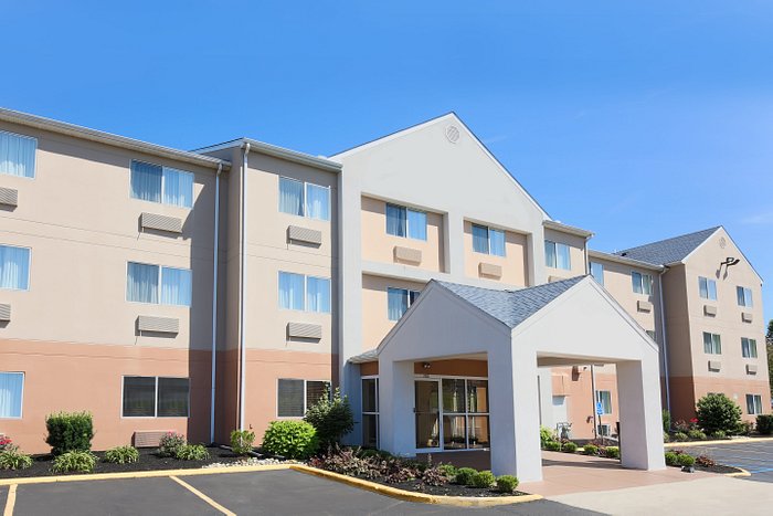 COMFORT INN & SUITES - Prices & Hotel Reviews (Zanesville, Ohio)