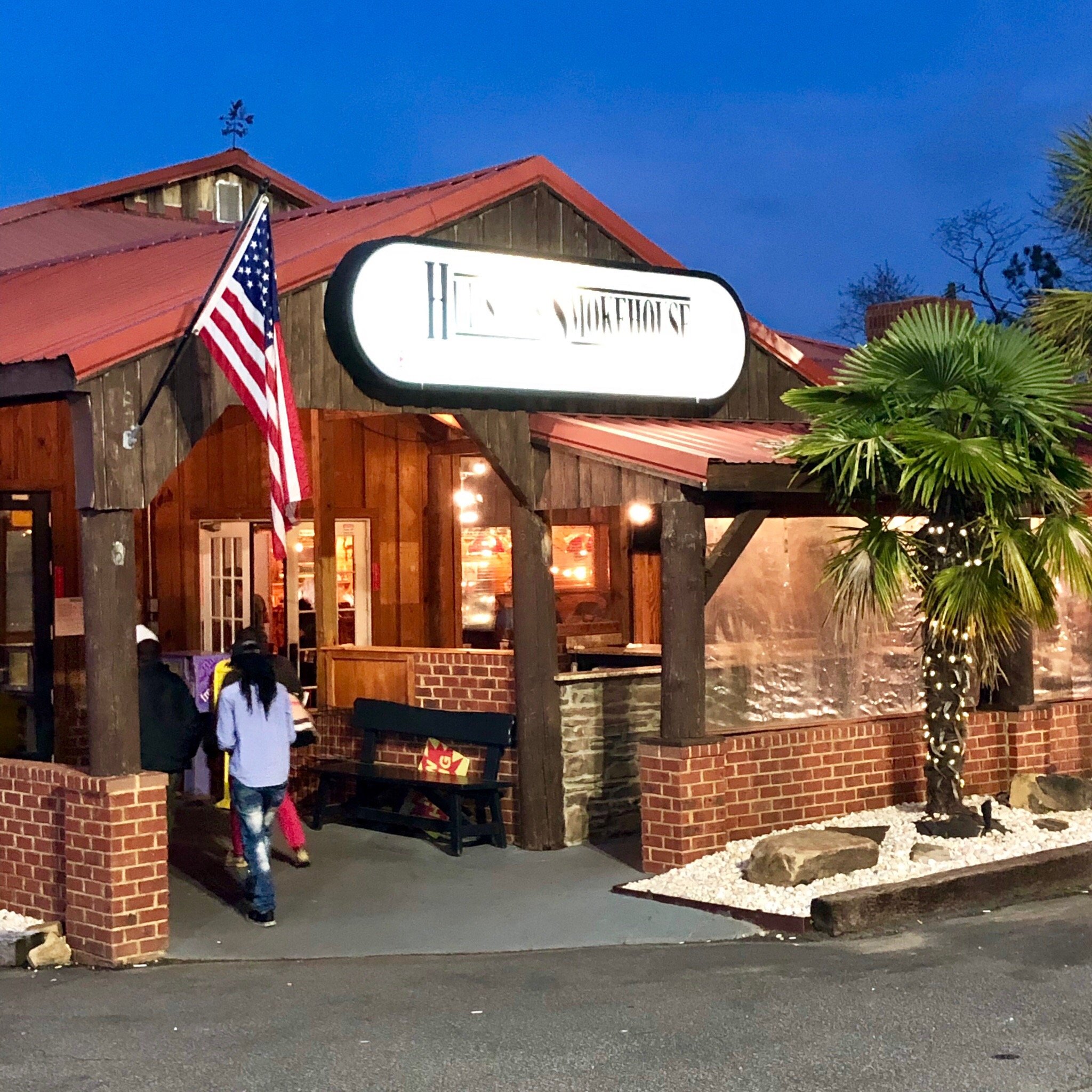 Smokehouse restaurants near me discount