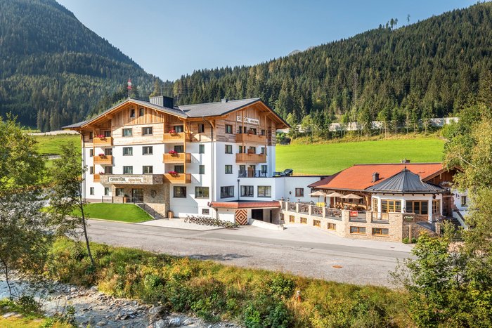 OFENTURL ALPINE LIVING - Updated 2024 Prices & Lodge Reviews (Flachau ...