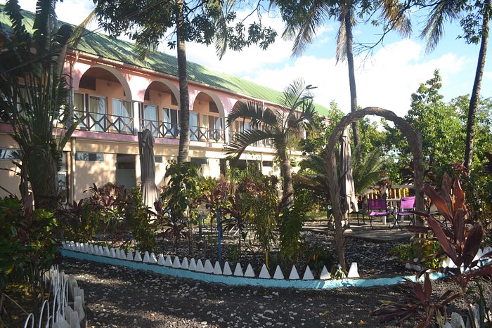 HOTEL LES ARCADES - Prices & Reviews (Moroni, Comoros)