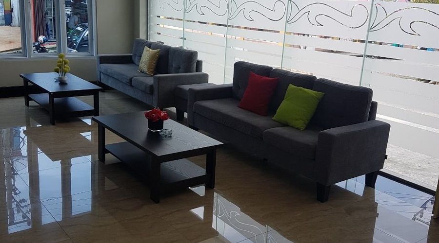 ruang lobby hotel