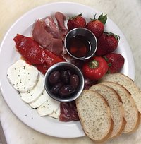 Charcuterie Plate