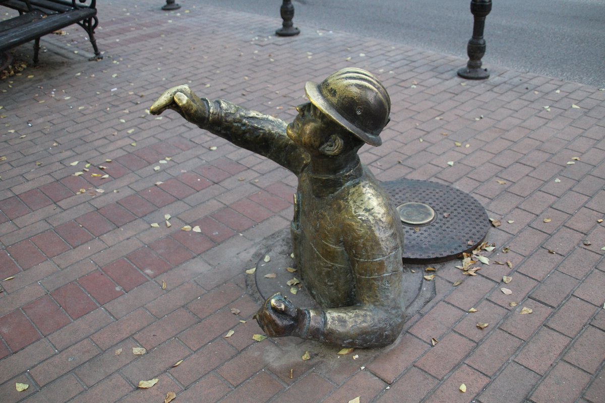 Plumber Memorial Sculpture, Суботица: лучшие советы перед посещением -  Tripadvisor