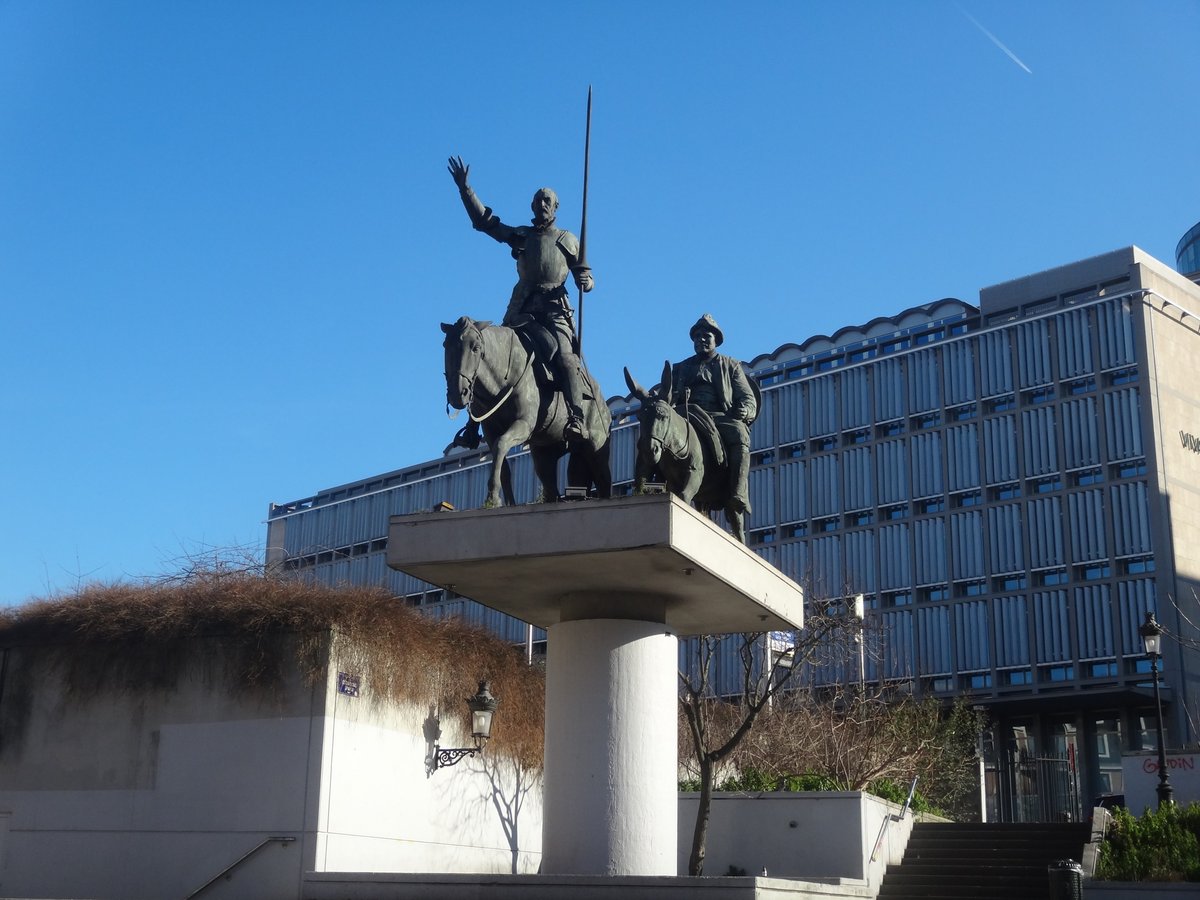 Monument of Don Quixote and Sancho Panza, Брюссель: лучшие советы перед  посещением - Tripadvisor