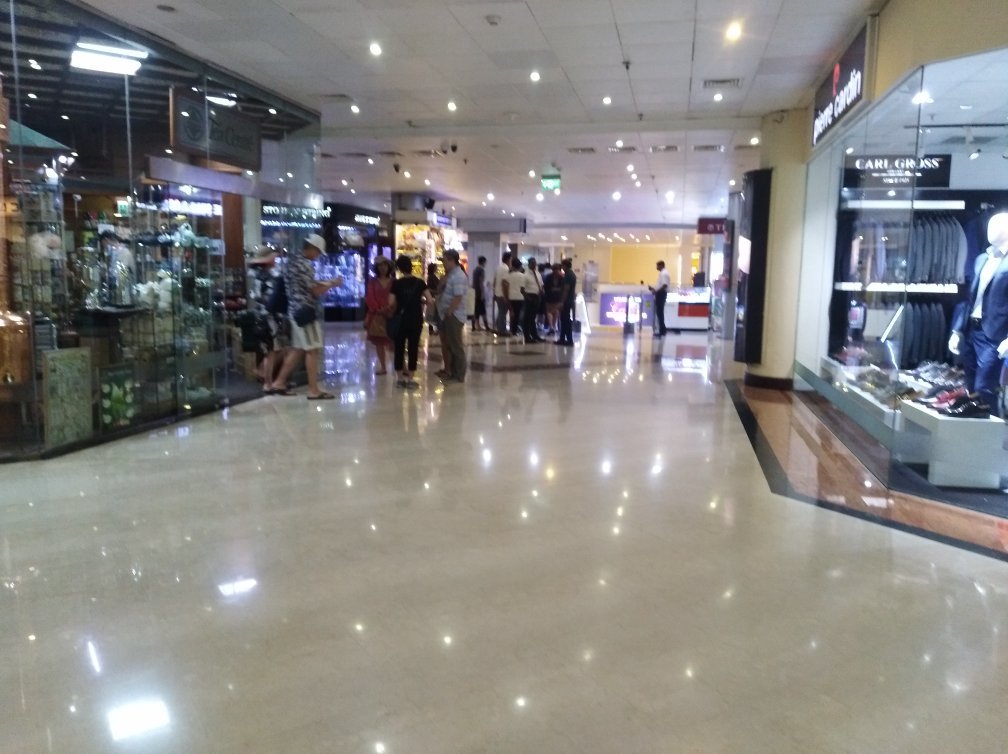 Shoe stores in sale the boulevard mall