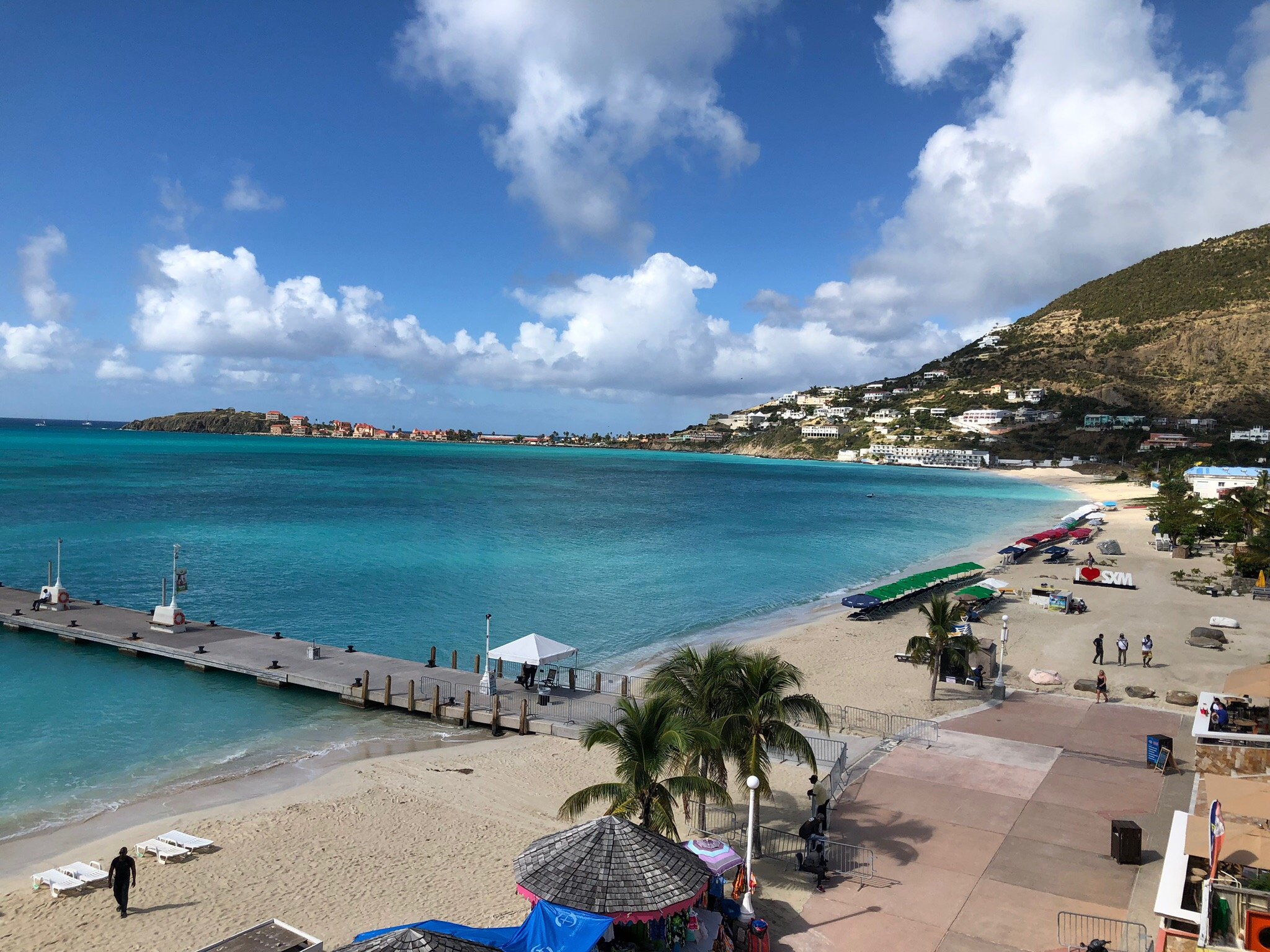 saint maarten sea palace resort        
        <figure class=