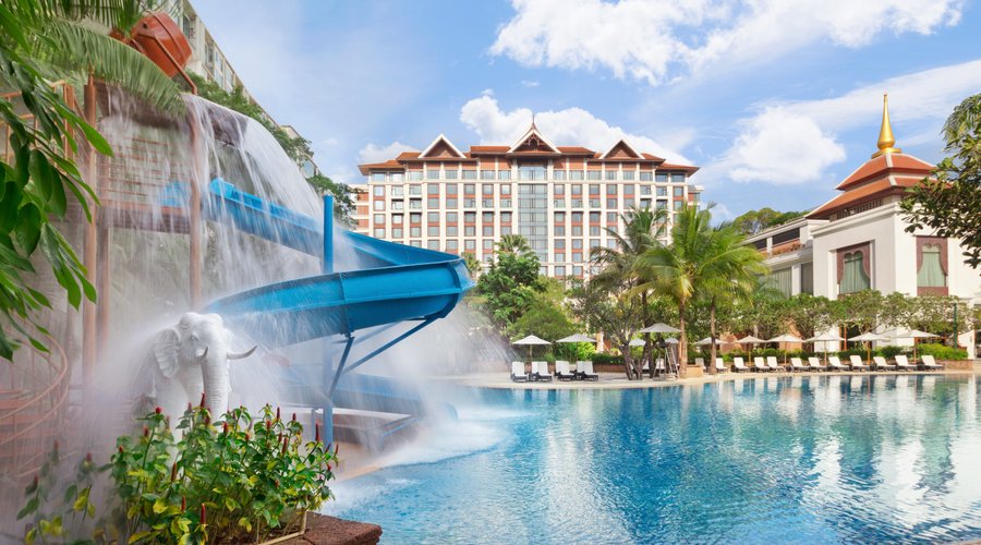Pool with Water Slide
