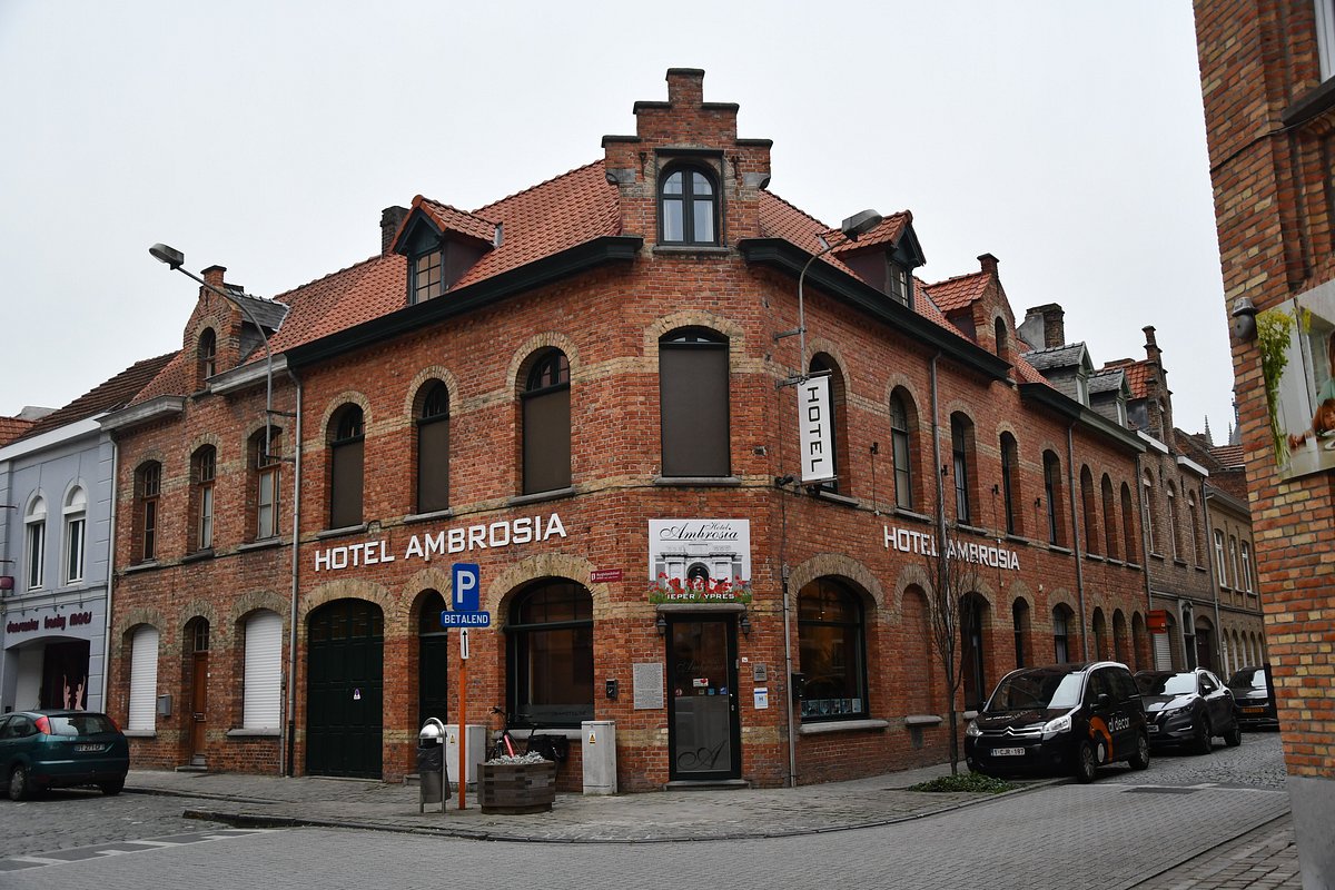 Ambrosia Hotel, hotel in Ieper (Ypres)