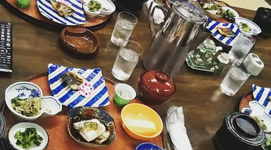 朝食